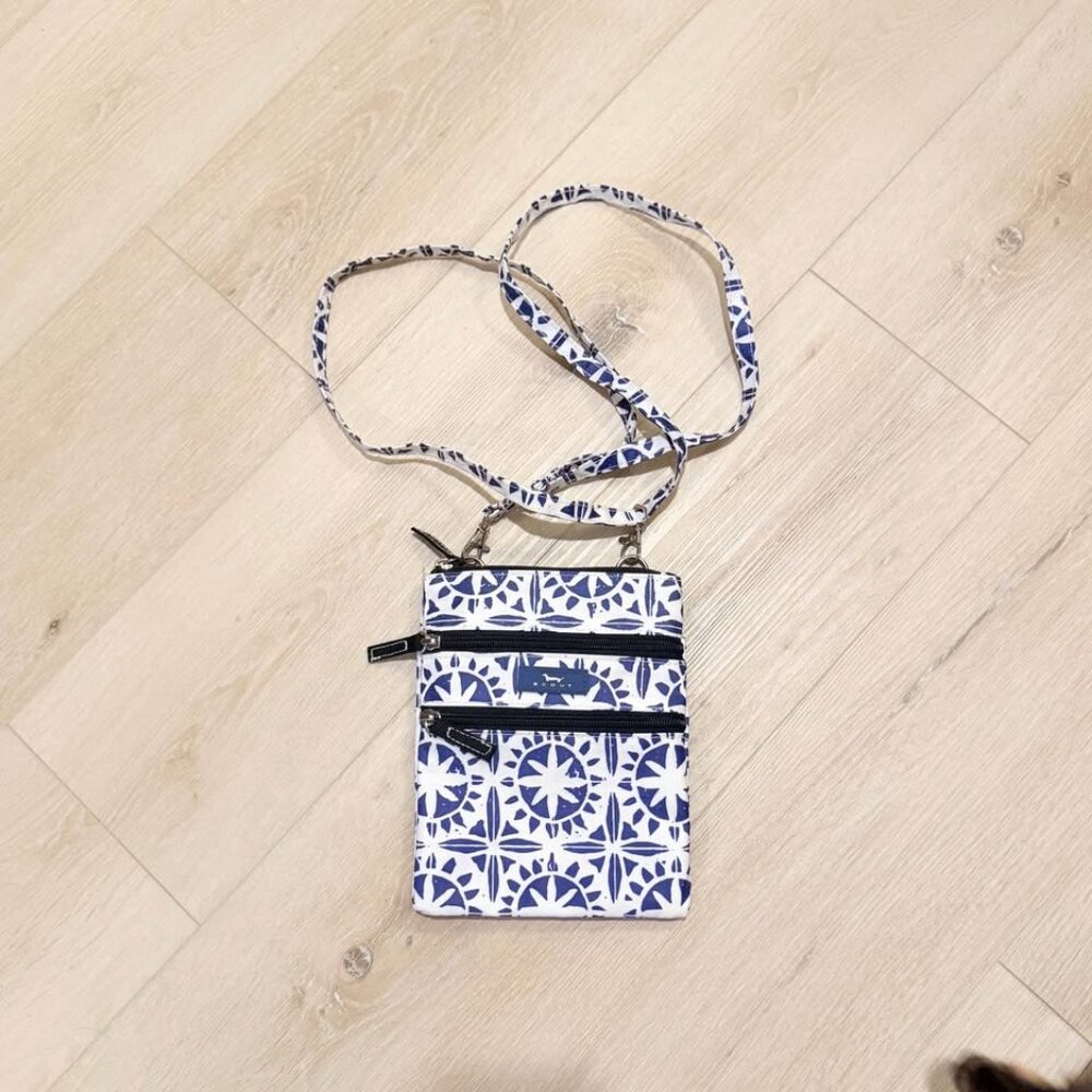 SCOUT Sally Go Lightly Crossbody Bag Blue White with Adjustable Strap 8"x6" - Picture 2 of 6